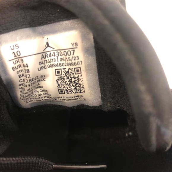 Jordan Lift off basketball shoes Black/metallic gold size 10 Mens - Picture 8 of 10